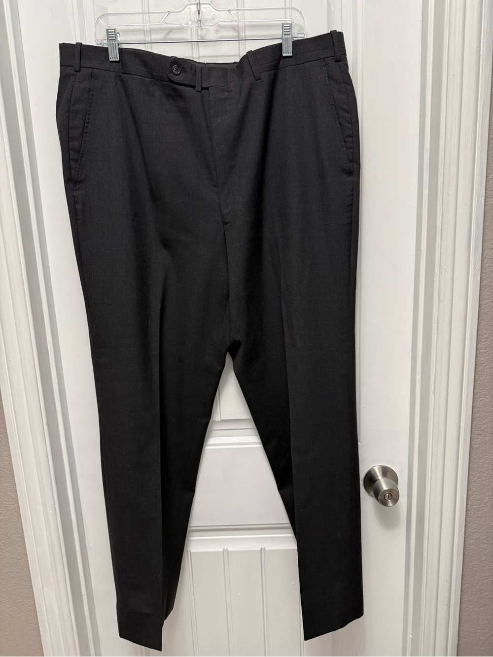 Royal Classics Men’s Charcoal Dress Pants 41 X 31 Hand Tailored (51-8)